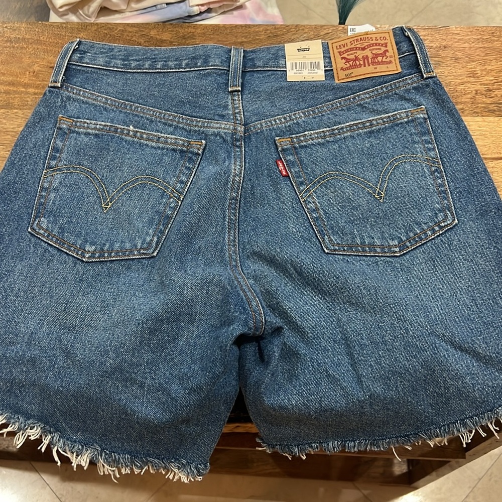 Levi's® Premium 501® MID THIGH WOMEN'S SHORTS Long Jean Denim Raw Hem - Picture 4 of 4